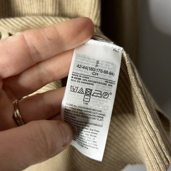 Banana Republic Silk Cashmere Ribbed Button Front Polo Women’s Small Minimalist - Picture 6 of 7